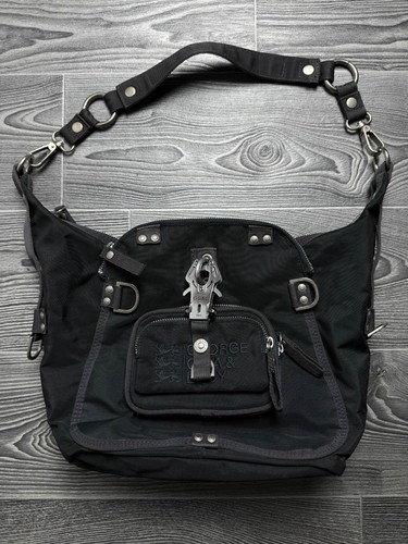 George gina lucy japanese - lucy,