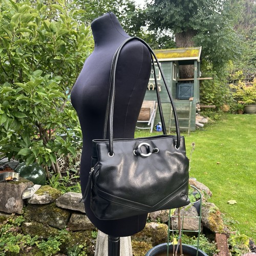 Vintage y2k gigi black - gigi, leather