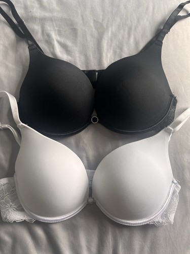 Women pair black - black, and