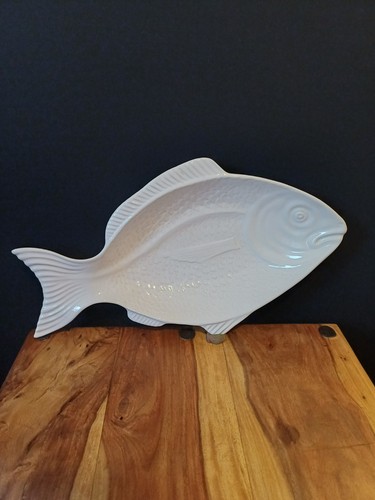 Vintage white ceramic fish - white,