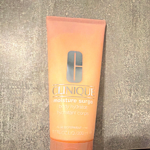 Clinique moisture surge body - surge,