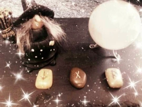 Rune stone reading fortune - rune,