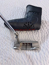 NEW TITLEIST SCOTTY CAMERON