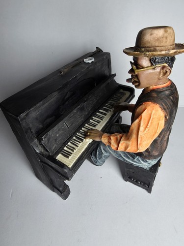 Vintage black jazz pianist - jazz,
