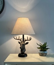 Stunning Antlers Head Table