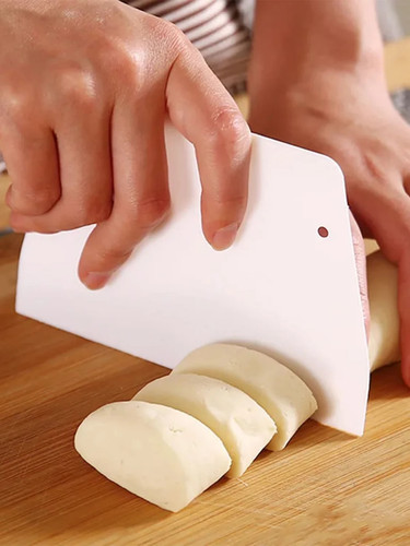 Pcs dough scraper - 1,