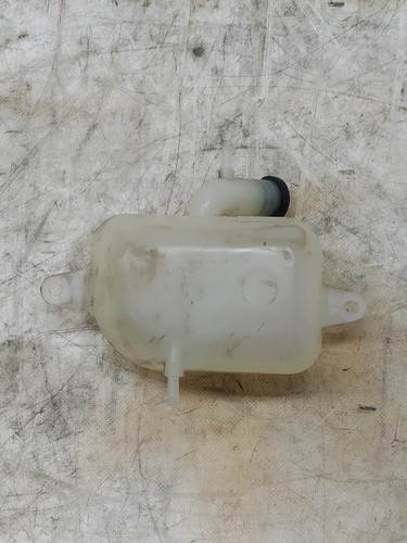 Fluid radiator tank - fluid, for