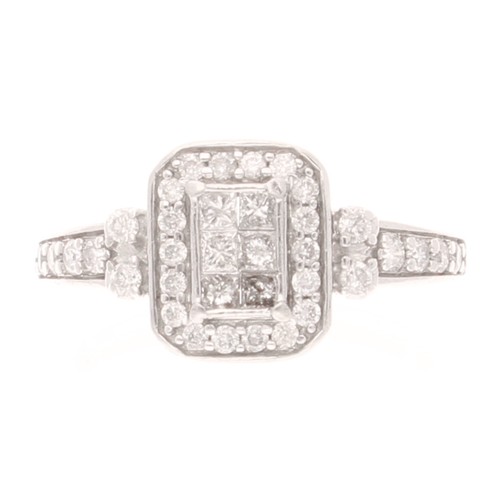 9carat white gold - white, 0.50ct