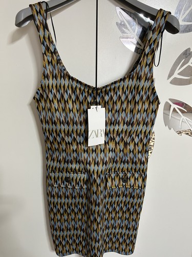 Bnwt zara chevron mini - bnwt,