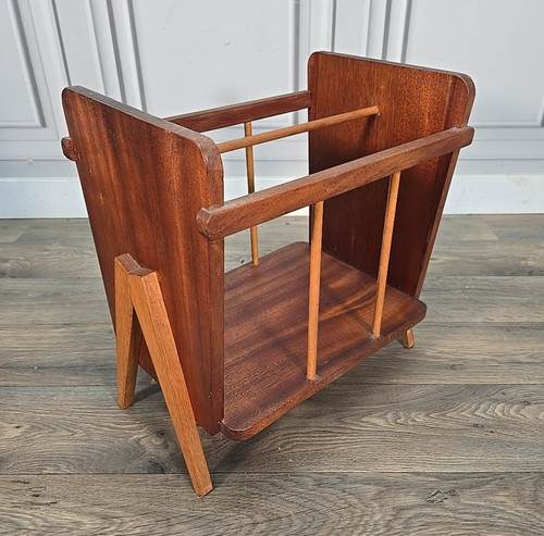 Vintage wooden magazine rack - wooden,