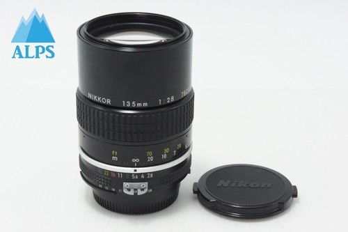 Nikon nikkor 135mm 8 mf - f2.8,