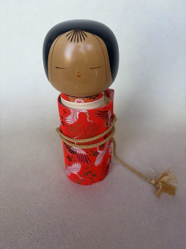 Japanese asian kokeshi - kokeshi, me
