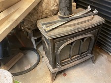 Stockton Gazco Stove.