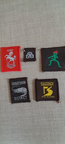 Brownies badges vintage 1980s - brownies,