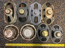 EIGHT  Vintage small loudspeakers - Used 1960s vintage - 6x4", 7x4",5" round