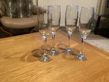 4 Flute Wine Glasses 22.5cms