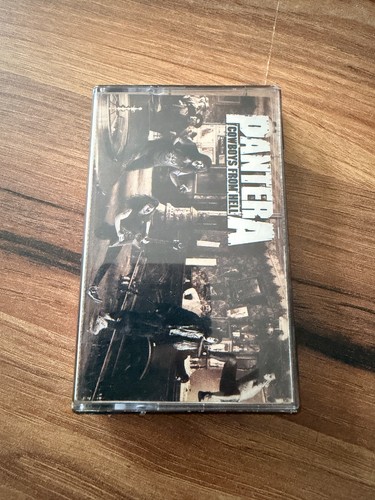 Pantera cowboys from hell - pantera,