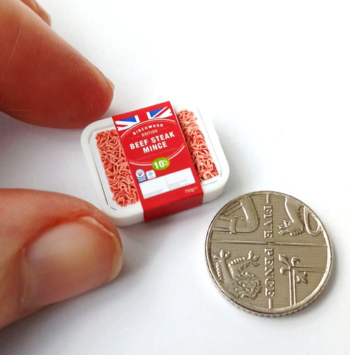 Dolls house miniature - dolls,