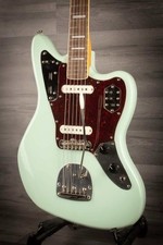 Squier Classic Vibe 70s Jaguar