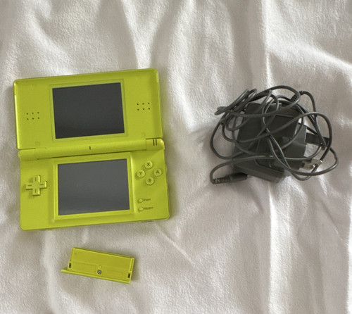 Nintendo lite green - nintendo, ds