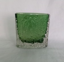 Whitefriars Glass Meadow Green Bow Fronted Nailhead Vase #9685 4.5" 