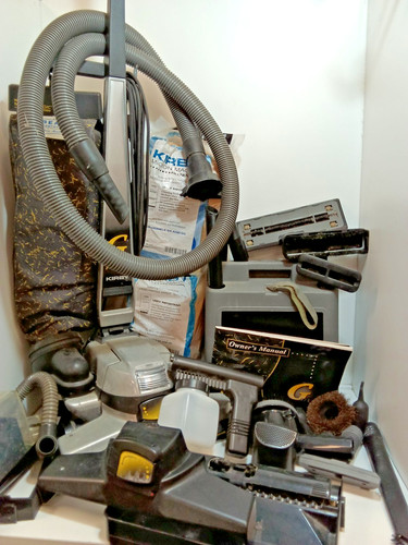 Kirby vacuum cleaner - g6,