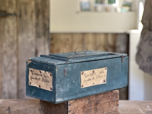 Vintage french wooden workshop - vintage,