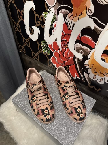 Prada sneakers women size - prada,