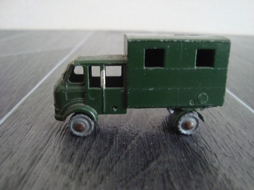 Vintage morestone budgie - vintage,