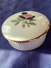 Vintage Wedgwood Hathaway Rose Lidded Trinket Dish Pot Bone China 3.5x9.5cm