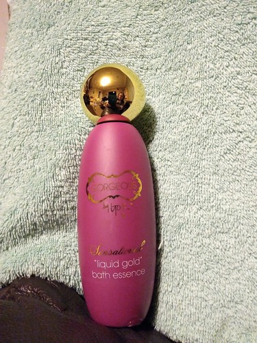 Gorgeous gok wan - gok, liquid