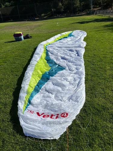 Paragliding wing