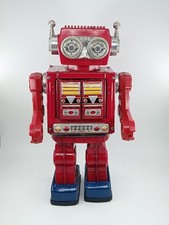 Vintage Super Astronaut Rotate-O-Matic Metal Legs SJM3006 Tinplate Robot Battery