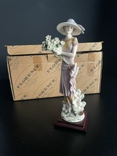Giuseppe Armani Figurine