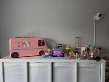 Mattel Barbie Bundle Transforming Dream RV Camper Van Jeep Boat Kitchen Ken