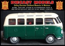 VW TYPE 2 'SPLITTY' MICROBUS, COMBI; 1/72 SCALE DIECAST MODEL VOLKSWAGEN MINIBUS