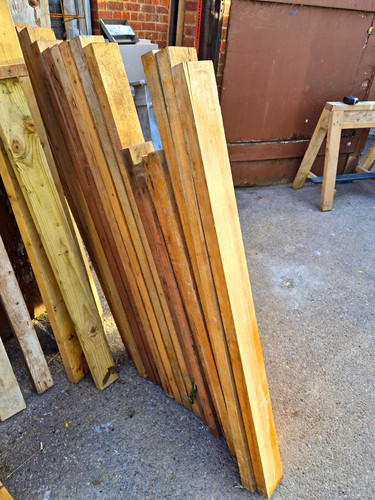 Hardwood timber miranti - timber,,