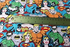 DC Super Hero Crowd 100%
