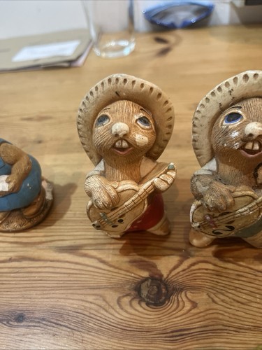 Pendelfin rabbits - pendelfin,