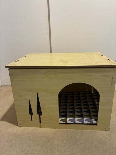 Wooden whelping box - wooden, washable