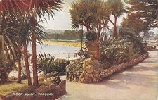 uk19275 rock walk  torquay uk