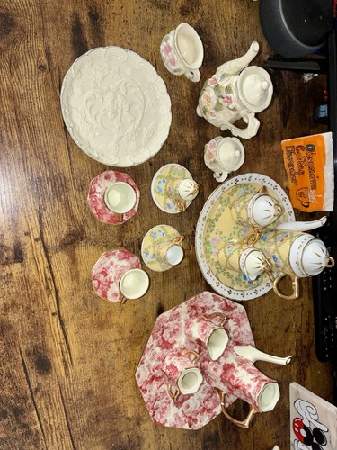 Patterned vintage porcelain - patterned,