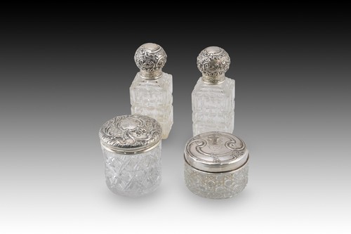 Dressing table set silver - table, set.