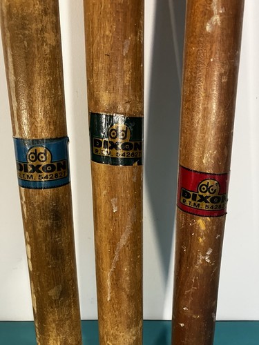 Cricket stumps - cricket,
