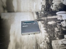 Sony r900 portable - portable, minidisc