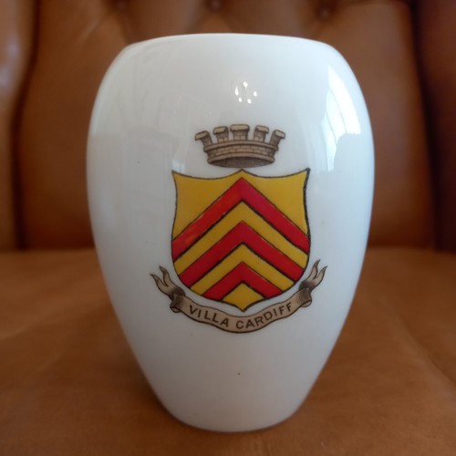 Goss crested china model - ,