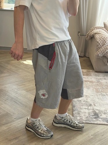 Liverpool official length - official, 3/4