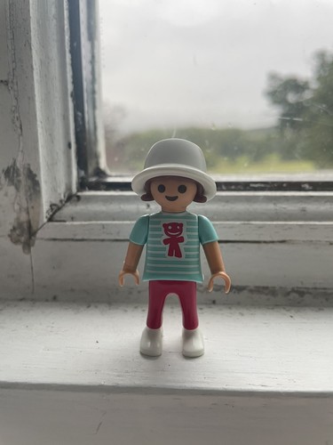 Playmobil figure girl child - playmobil,