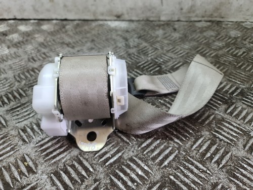 Toyota estima seat belt driver - toyota,