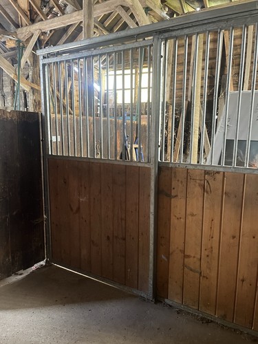 Internal stables partition - internal,